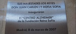 Formación para Cuidadores Profesionales y Familiares de Enfermos de Alzheimer.