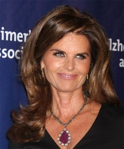 Un Mundo sin Alzheimer: Colorea con el Libro de Maria Shriver