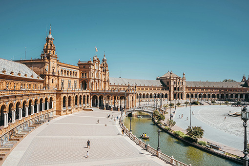 Vista de Sevilla para los eventos del Día Mundial del Alzheimer 2026 en España